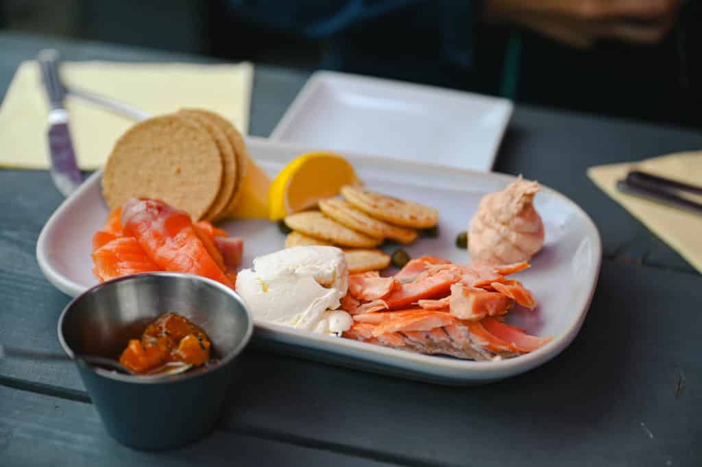 Tag 22: Crannog Center, Killin, Falls of Dochart - lachs smokehouse 2 - 11
