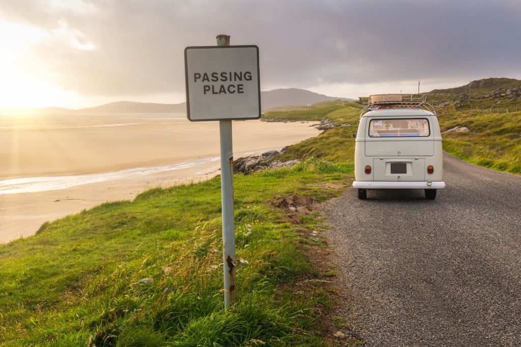 Schottland mit dem Wohnmobil - campervan passing place - 6