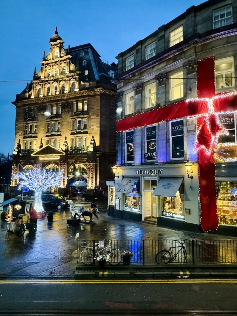 Edinburgh in der Weihnachtszeit
